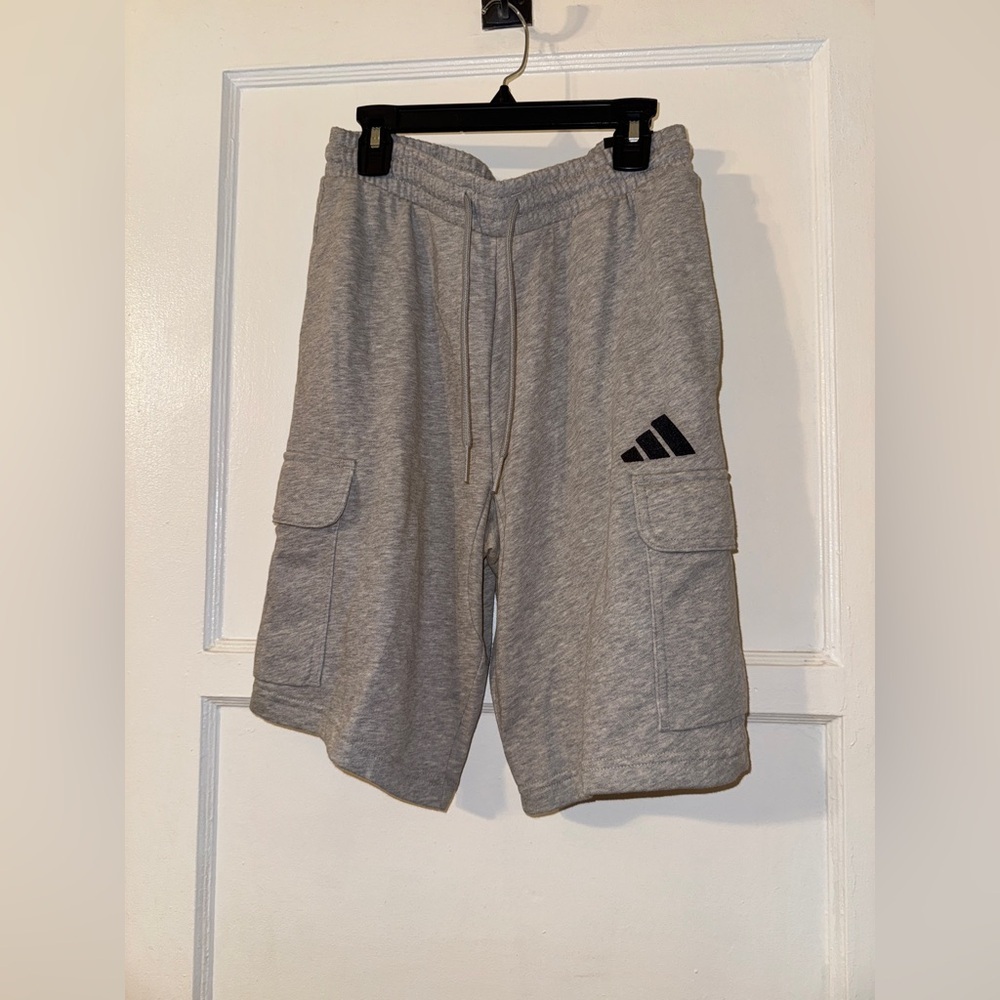 Adidas Grey men’s short size small